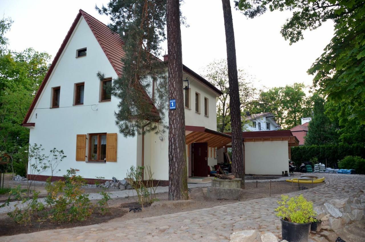 Willa Danusia Milanowek Dış mekan fotoğraf